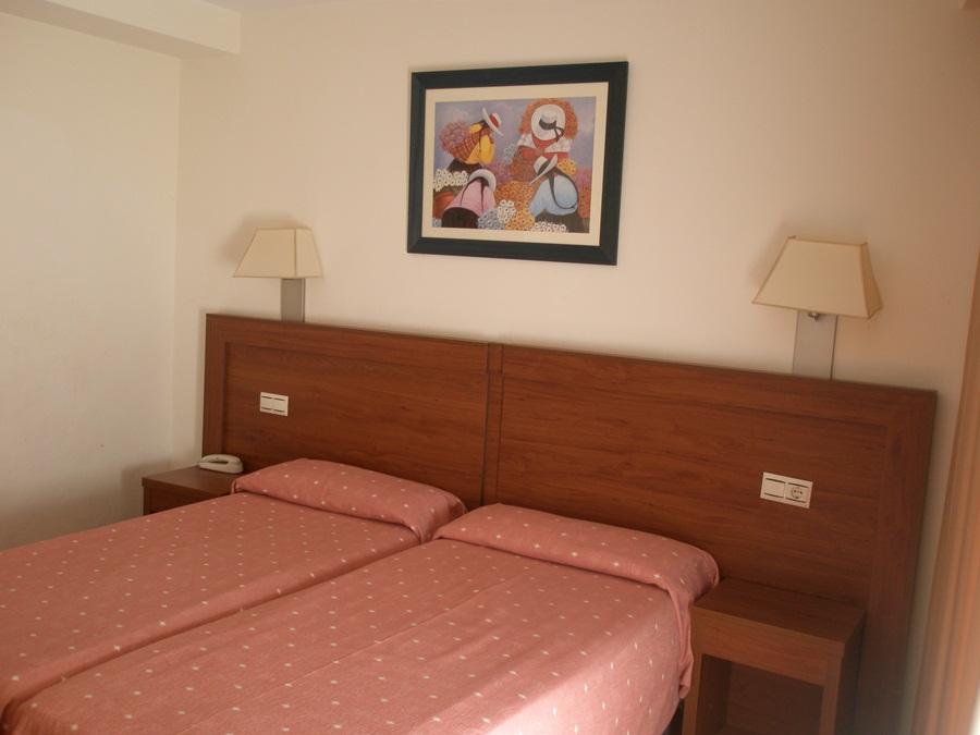 Hotel Mayna بينايدورم المظهر الخارجي الصورة